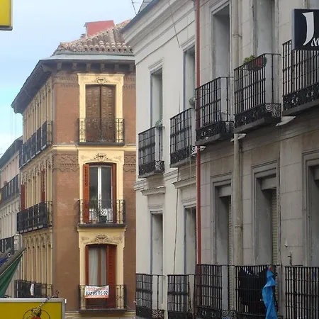 Hostal Inter Puerta Del Sol Auto Check In-2